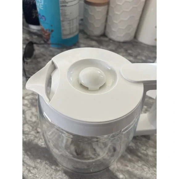 Cusinart 12 Cup Glass Replacement Coffee Carafe White - Picture 3 of 5